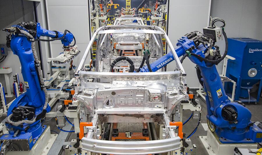 稳字当头决心不小 盘点2022年车企立的小目标.jpg 稳字当头决心不小 盘点2022年车企立的小目标.jpg