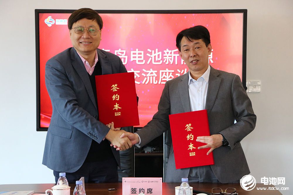 青岛市民营经济发展局一级调研员李中强一行到访海融网山东总部.jpg 青岛市民营经济发展局一级调研员李中强一行到访海融网山东总部.jpg