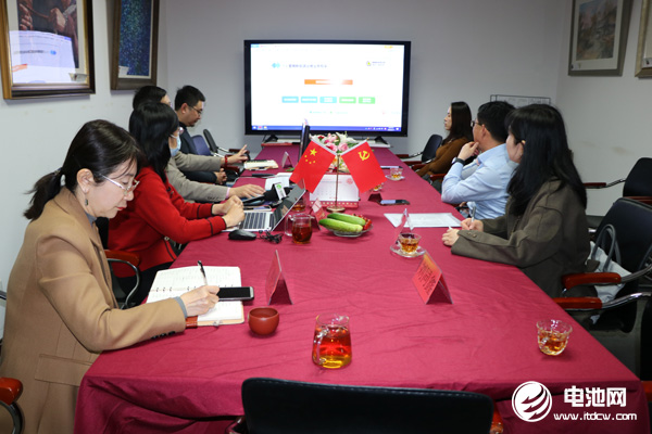 聚焦动力电池和新能源车等后市场服务 蜜蜂新能源与海融网战略合作.jpg 聚焦动力电池和新能源车等后市场服务 蜜蜂新能源与海融网战略合作.jpg