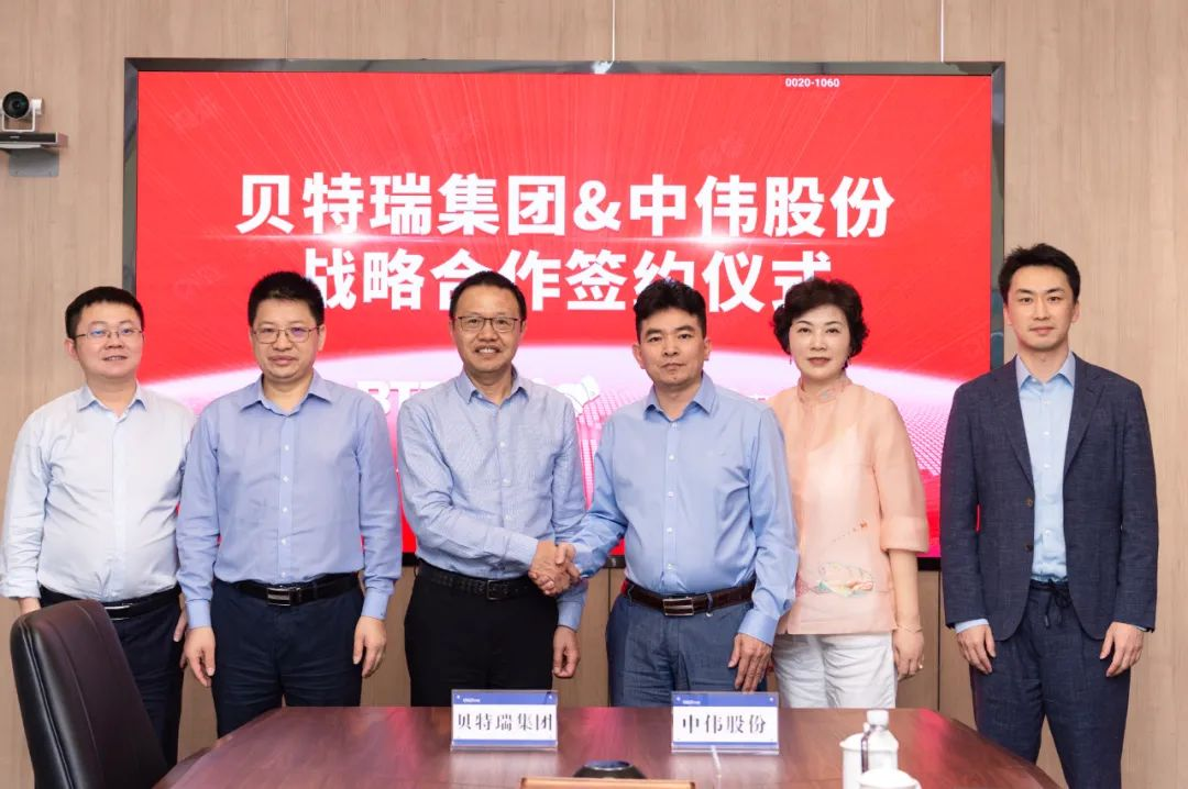 一季度国内电池级碳酸锂均价同比上涨456%!多家上市公司发力布局锂资源.png 一季度国内电池级碳酸锂均价同比上涨456%!多家上市公司发力布局锂资源.png