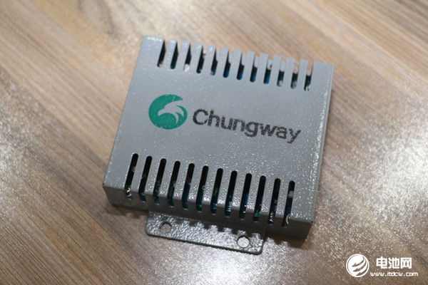 特斯拉起火再上热搜,新能源汽车如何防患于未“燃”?.jpg 特斯拉起火再上热搜,新能源汽车如何防患于未“燃”?.jpg