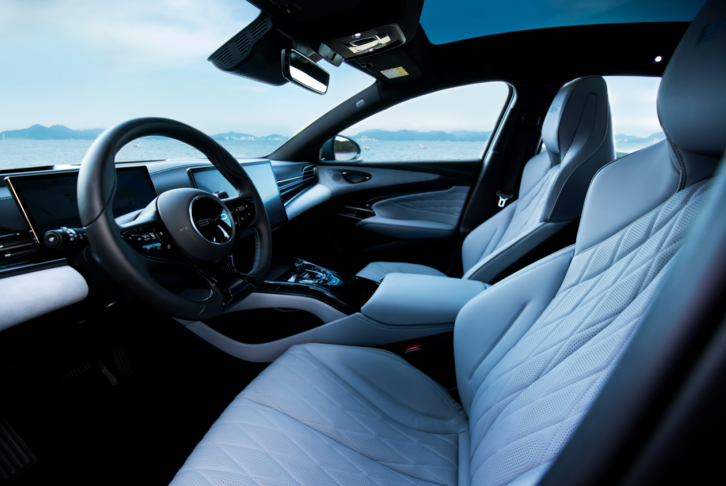 比亚迪纯电轿跑海豹上市:订单已突破6万辆 下月开启交付.png 比亚迪纯电轿跑海豹上市:订单已突破6万辆 下月开启交付.png