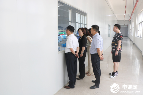 中关村新型电池技术创新联盟秘书长于清教一行参观调研金保利.jpg 中关村新型电池技术创新联盟秘书长于清教一行参观调研金保利.jpg
