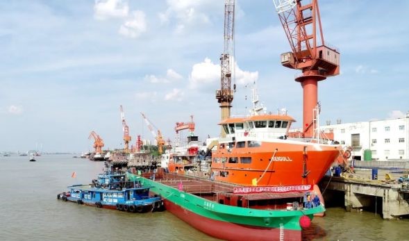 新能源“绿色船”来了!零污染,零排放,换电仅需20分钟.jpg 新能源“绿色船”来了!零污染,零排放,换电仅需20分钟.jpg