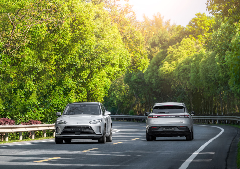 非头部车企“新生存”指南.jpg 非头部车企“新生存”指南.jpg