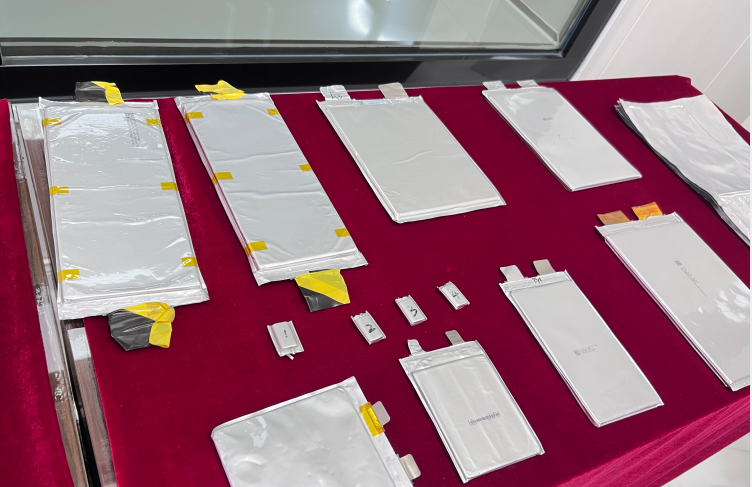 中关村新型电池技术创新联盟秘书长于清教一行参观考察江西宜春锂电产业链企业.png 中关村新型电池技术创新联盟秘书长于清教一行参观考察江西宜春锂电产业链企业.png