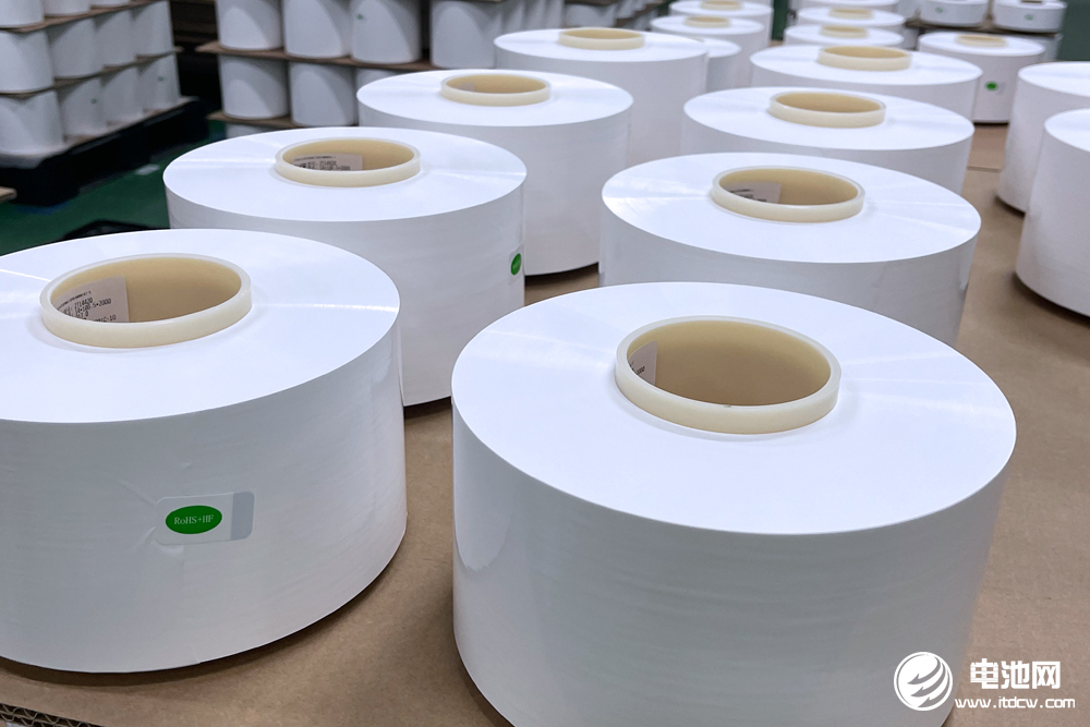 干法隔膜龙头中兴新材IPO起跑 基膜年产能已达11亿㎡.jpg 干法隔膜龙头中兴新材IPO起跑 基膜年产能已达11亿㎡.jpg