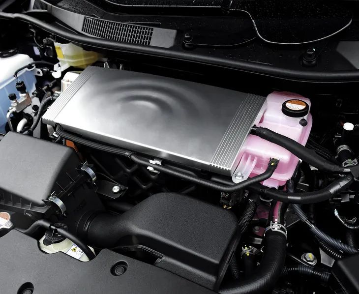 我国前三季度销售燃料电池车0.21万辆!国氢科技开启逾16亿B轮融资.jpg 我国前三季度销售燃料电池车0.21万辆!国氢科技开启逾16亿B轮融资.jpg