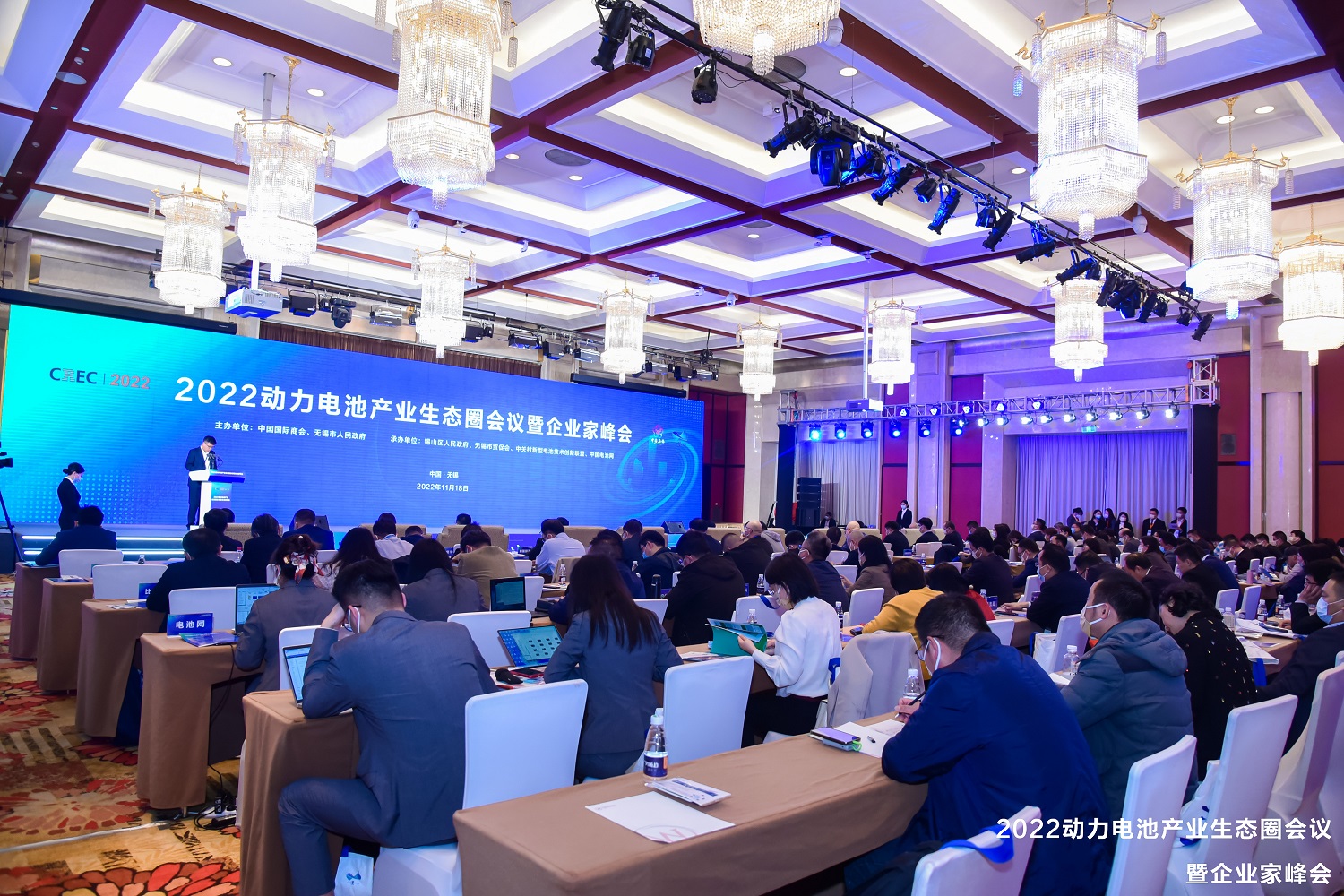 海外锂精矿拍卖再创新高!多家上市公司加码国内锂资源布局.jpg 海外锂精矿拍卖再创新高!多家上市公司加码国内锂资源布局.jpg