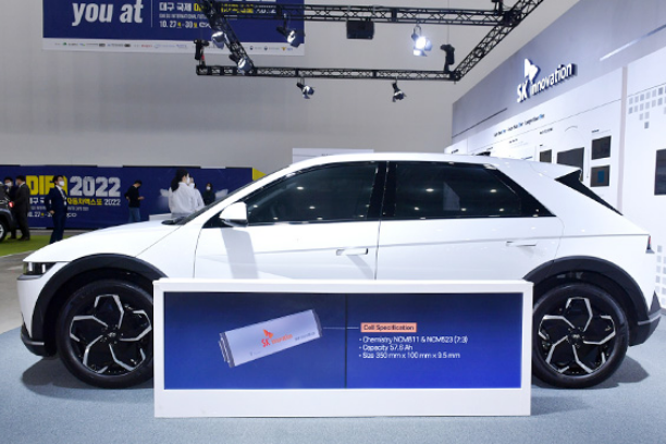 牵手车企 两大韩系电池巨头加速在美斥巨资建厂.png 牵手车企 两大韩系电池巨头加速在美斥巨资建厂.png