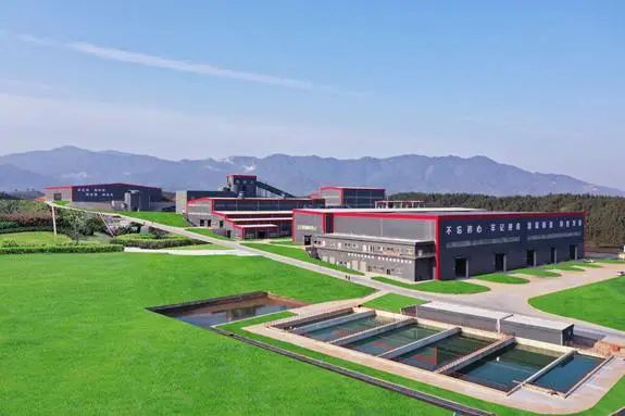 一周内三家锂企接连停产!锂云母提锂行业敲响环保警钟.jpg 一周内三家锂企接连停产!锂云母提锂行业敲响环保警钟.jpg