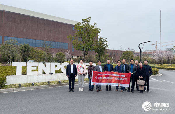 蔚蓝锂芯与中科海钠签订战略合作协议 联合开发圆柱钠电池.jpg 蔚蓝锂芯与中科海钠签订战略合作协议 联合开发圆柱钠电池.jpg