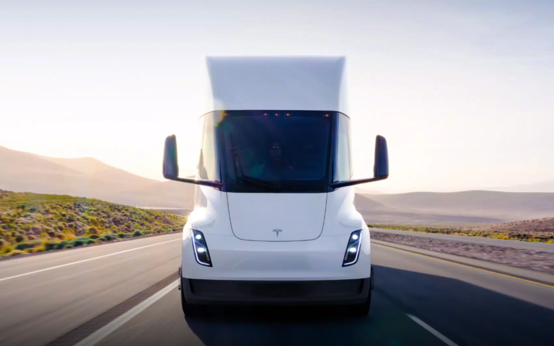 首批Semi Truck正式交付客户,特斯拉电动重卡是“洪水猛兽”吗?.png 首批Semi Truck正式交付客户,特斯拉电动重卡是“洪水猛兽”吗?.png