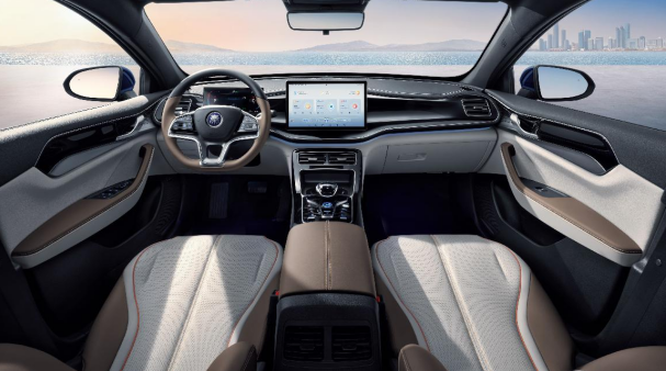 油电同价!9.98万元起!比亚迪秦PLUS DM-i 2023冠军版上市.png 油电同价!9.98万元起!比亚迪秦PLUS DM-i 2023冠军版上市.png