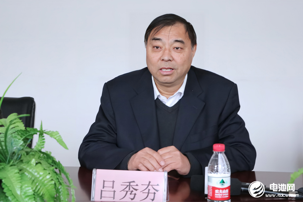 河南华瑞电解液年产能已达6万吨 2025年或扩至30万吨.jpg 河南华瑞电解液年产能已达6万吨 2025年或扩至30万吨.jpg