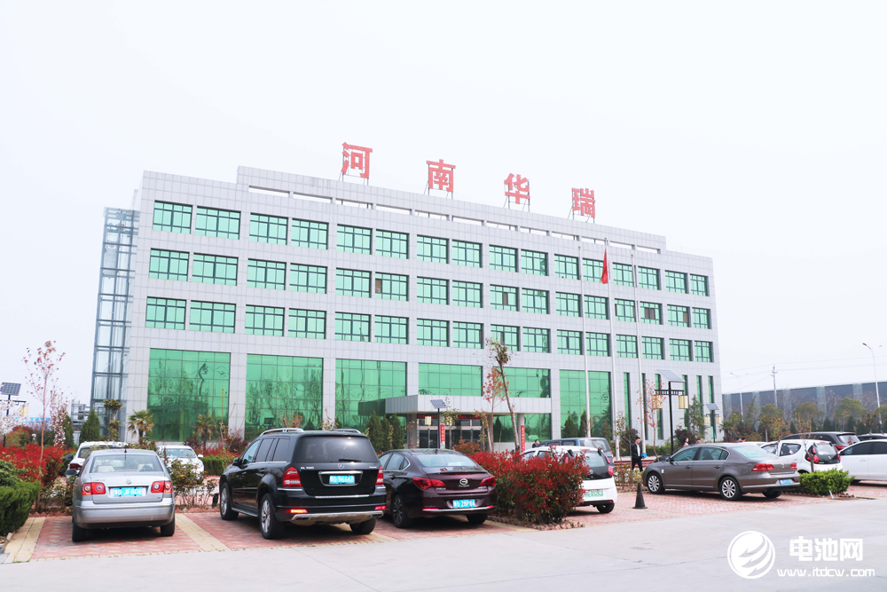 河南华瑞电解液年产能已达6万吨 2025年或扩至30万吨.jpg 河南华瑞电解液年产能已达6万吨 2025年或扩至30万吨.jpg