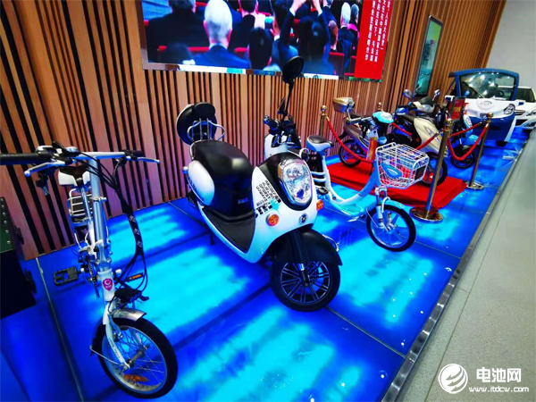 2022年中国电动两轮车产量5904万辆 锂电车型产量下滑.jpg 2022年中国电动两轮车产量5904万辆 锂电车型产量下滑.jpg