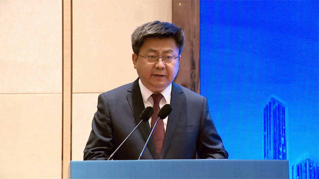 山东泰安第一季度项目签约大比拼 亿纬动力等新能源项目在列.png 山东泰安第一季度项目签约大比拼 亿纬动力等新能源项目在列.png