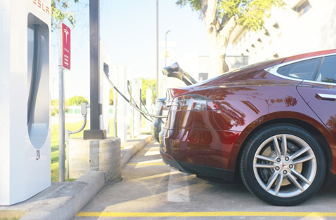 缓解新能源车充电焦虑 大功率快充成新宠.jpg