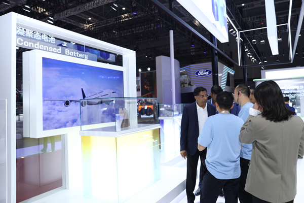 宁德时代凝聚态电池单体能量密度达500Wh/kg 可用于载人飞机.jpg 宁德时代凝聚态电池单体能量密度达500Wh/kg 可用于载人飞机.jpg