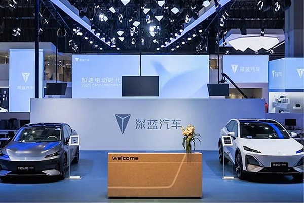 多家车企氢燃料电池车亮相上海车展!2024年丰田将在北京投产海外首个氢燃料电池系统工厂.jpg 多家车企氢燃料电池车亮相上海车展!2024年丰田将在北京投产海外首个氢燃料电池系统工厂.jpg