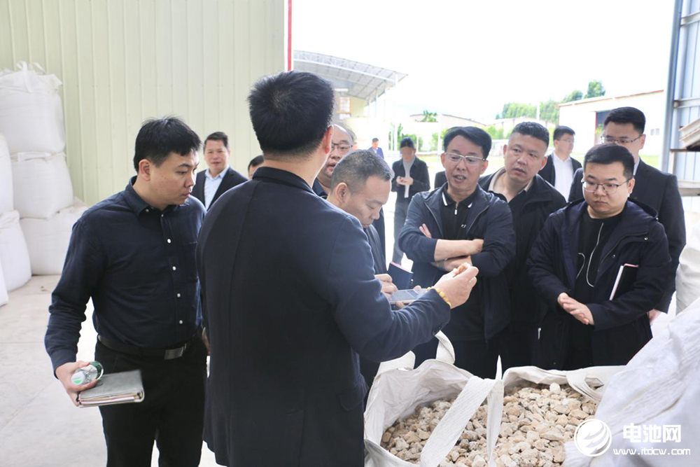 源滙通目标今年碳酸锂出货5000吨 拟新增5000吨氢氧化锂产线.jpg