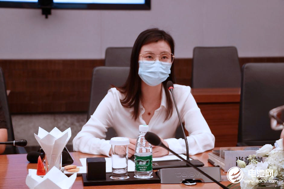 比亚迪连续十年稳居中国新能源车销冠 今年目标销售360万辆 比亚迪连续十年稳居中国新能源车销冠 今年目标销售360万辆