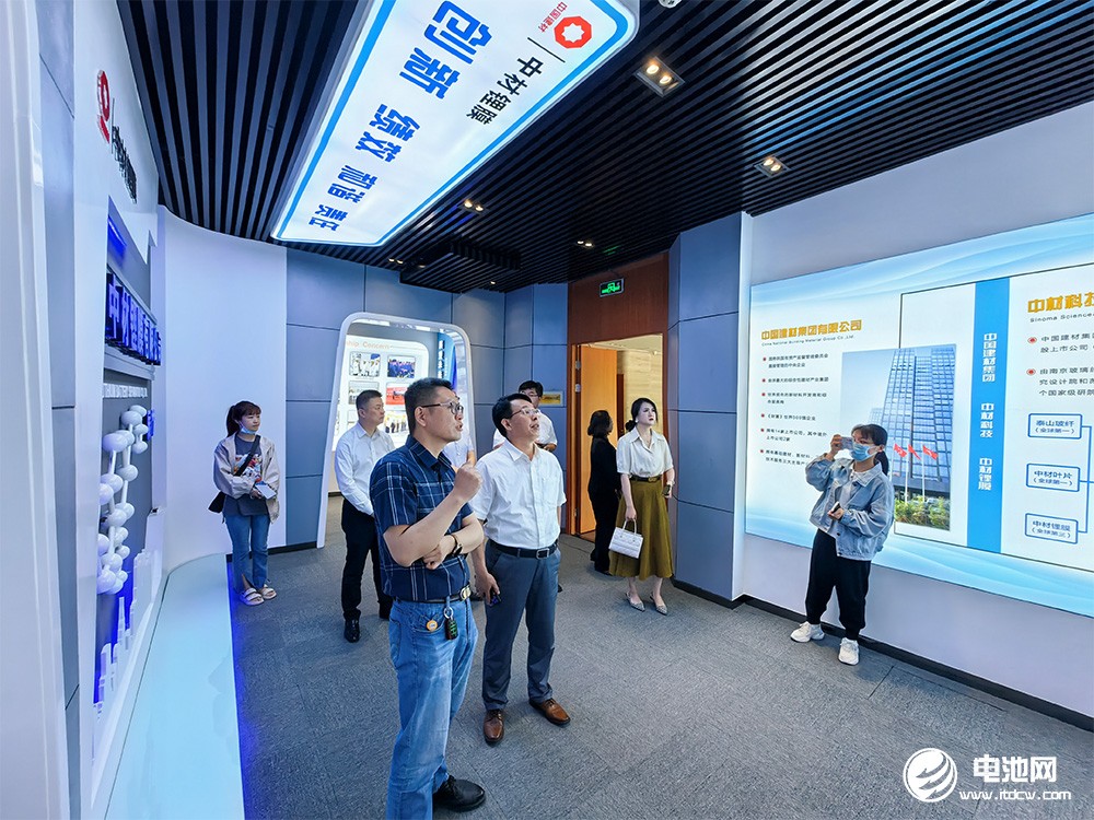 中材锂膜:隔膜月供货量已超1亿㎡ 滕州四期项目签约落地 中材锂膜:隔膜月供货量已超1亿㎡ 滕州四期项目签约落地