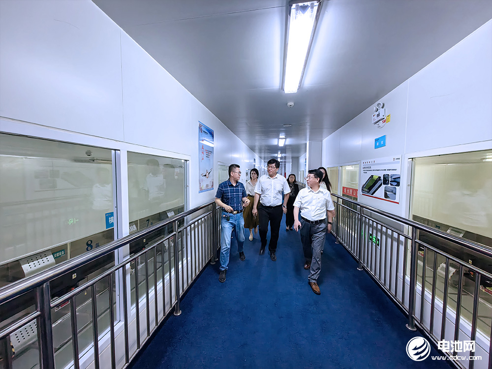 中材锂膜:隔膜月供货量已超1亿㎡ 滕州四期项目签约落地 中材锂膜:隔膜月供货量已超1亿㎡ 滕州四期项目签约落地