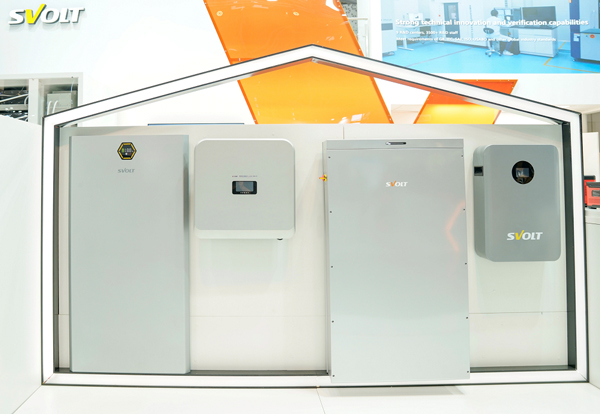 以短刀电芯切入户储赛道!蜂巢能源超薄户储CP在慕尼黑全球首发 以短刀电芯切入户储赛道!蜂巢能源超薄户储CP在慕尼黑全球首发