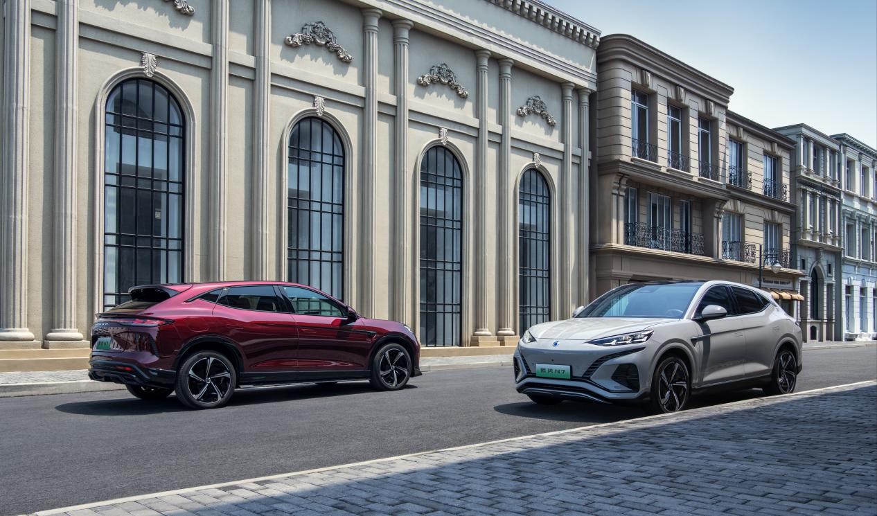 腾势N7售价30.18万起!CTB电池车身一体化与双枪超充技术加持 腾势N7售价30.18万起!CTB电池车身一体化与双枪超充技术加持