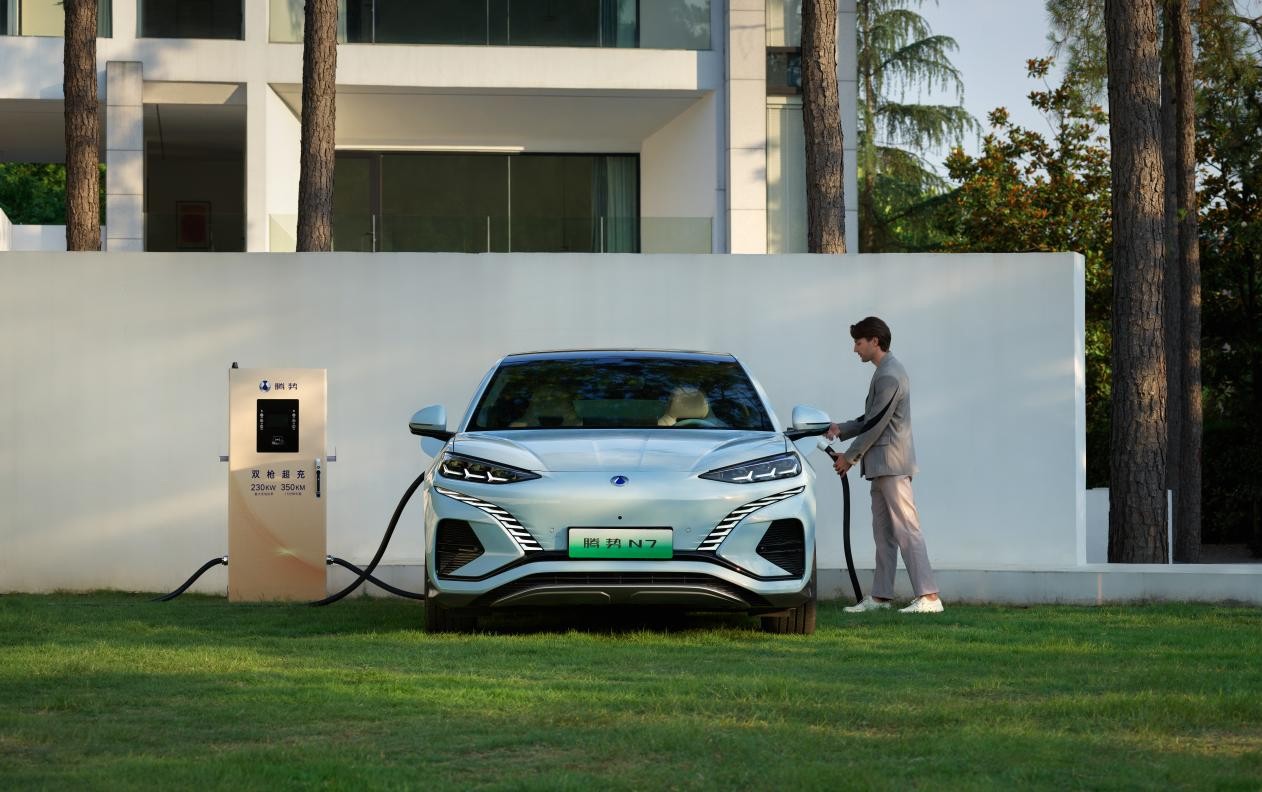 腾势N7售价30.18万起!CTB电池车身一体化与双枪超充技术加持 腾势N7售价30.18万起!CTB电池车身一体化与双枪超充技术加持