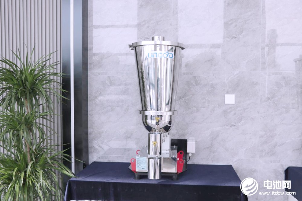 灵鸽科技江苏无锡基地已布局锂电业务 正谋划海外建厂 灵鸽科技江苏无锡基地已布局锂电业务 正谋划海外建厂