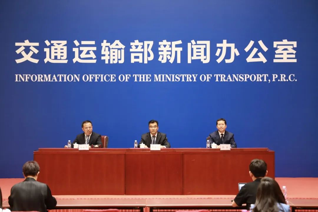 1.86万个!全国近九成高速公路服务区已覆盖汽车充电设施 1.86万个!全国近九成高速公路服务区已覆盖汽车充电设施