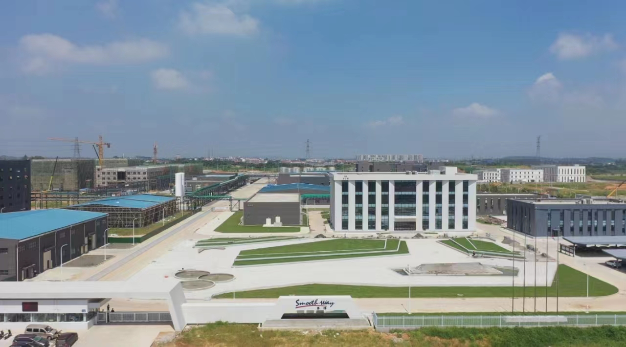 上半年我国电解液产量约为44万吨！多家公司公布现有产能及规划产能