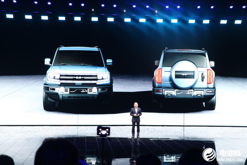 冲击新能源硬派越野市场!比亚迪方程豹个性来袭 冲击新能源硬派越野市场!比亚迪方程豹个性来袭