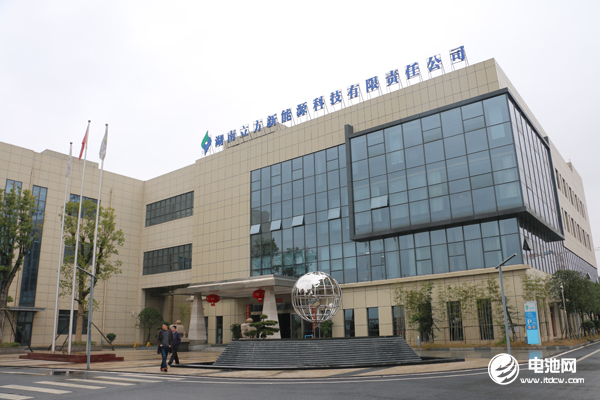 多个储能项目扩产开工!瑞浦兰钧/蜂巢能源加码锂电池 多个储能项目扩产开工!瑞浦兰钧/蜂巢能源加码锂电池