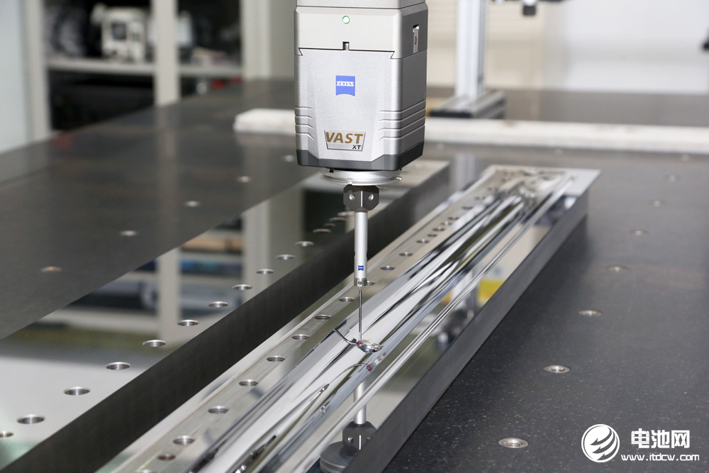 搭光伏/锂电快车 模头行业老将冲刺新能源赛道 搭光伏/锂电快车 模头行业老将冲刺新能源赛道