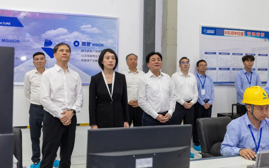 加码磷酸锰铁锂及钠电正极!容百科技斥资30亿再落子湖北仙桃 加码磷酸锰铁锂及钠电正极!容百科技斥资30亿再落子湖北仙桃