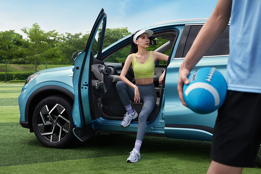 19个月50万辆下线!比亚迪元PLUS冠军版上市13.58万元起 19个月50万辆下线!比亚迪元PLUS冠军版上市13.58万元起