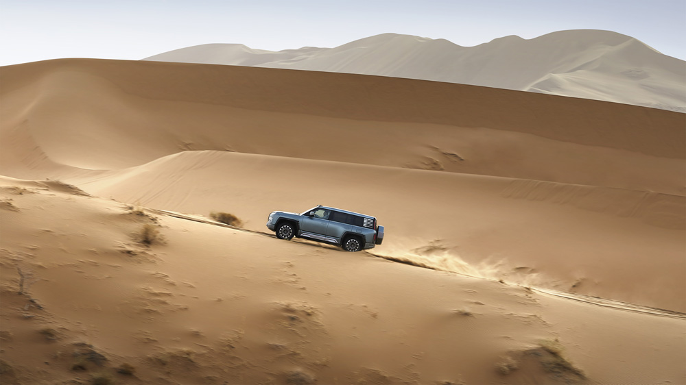 仰望U8豪华版上市价格109.8万 凭颠覆性技术定位百万级 仰望U8豪华版上市价格109.8万 凭颠覆性技术定位百万级