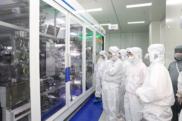 探秘盐城飞叠短刀基地 解锁蜂巢能源PHEV市场爆发密码 探秘盐城飞叠短刀基地 解锁蜂巢能源PHEV市场爆发密码