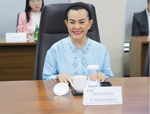 国际能源巨头万浦集团投资入股 蜂巢能源加速拓展海外市场 国际能源巨头万浦集团投资入股 蜂巢能源加速拓展海外市场