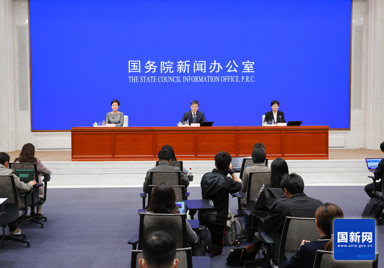 工信部：加快电动汽车和动力电池安全等标准制修订工作