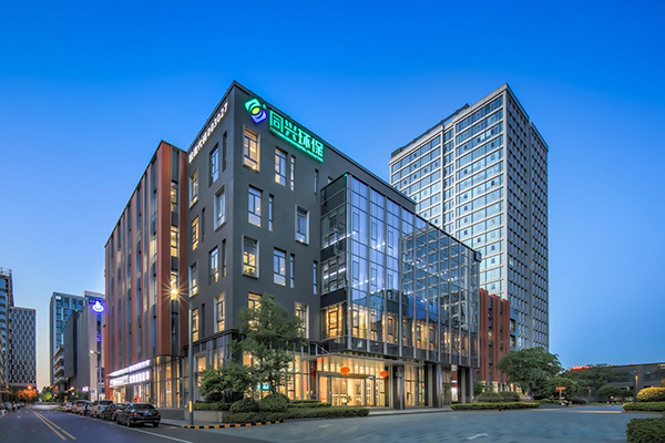 同兴环保/华阳集团钠电正极项目迎新动态!万华化学拟拿下两家电池材料上市公司控股权 同兴环保/华阳集团钠电正极项目迎新动态!万华化学拟拿下两家电池材料上市公司控股权