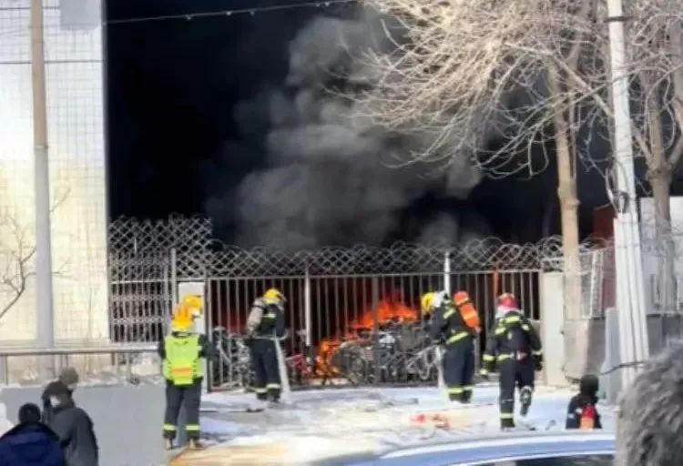 一年接报电动自行车火灾2.5万余起!电池如何防患于未“燃”? 一年接报电动自行车火灾2.5万余起!电池如何防患于未“燃”?