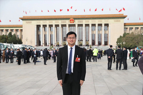 国轩高科姚金健两会建言:大力发展电化学储能和普及新能源重卡 国轩高科姚金健两会建言:大力发展电化学储能和普及新能源重卡