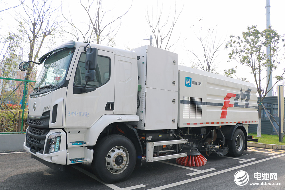 国鸿氢能产品上车约6000辆 领跑燃料电池电堆国产化替代 国鸿氢能产品上车约6000辆 领跑燃料电池电堆国产化替代