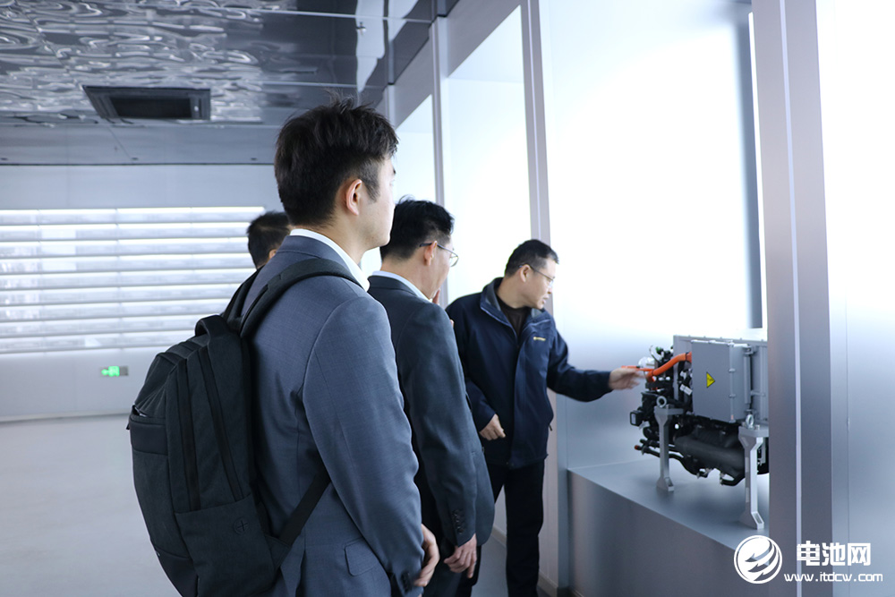 国鸿氢能产品上车约6000辆 领跑燃料电池电堆国产化替代 国鸿氢能产品上车约6000辆 领跑燃料电池电堆国产化替代