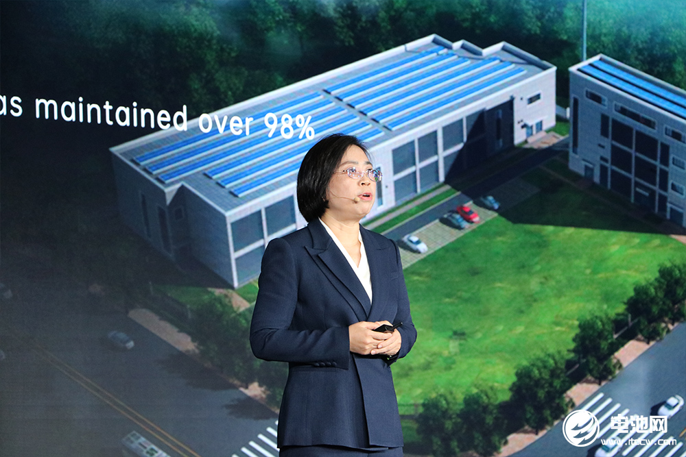 20尺储能进入零衰减+6MW时代！宁德时代重新定义储能行业